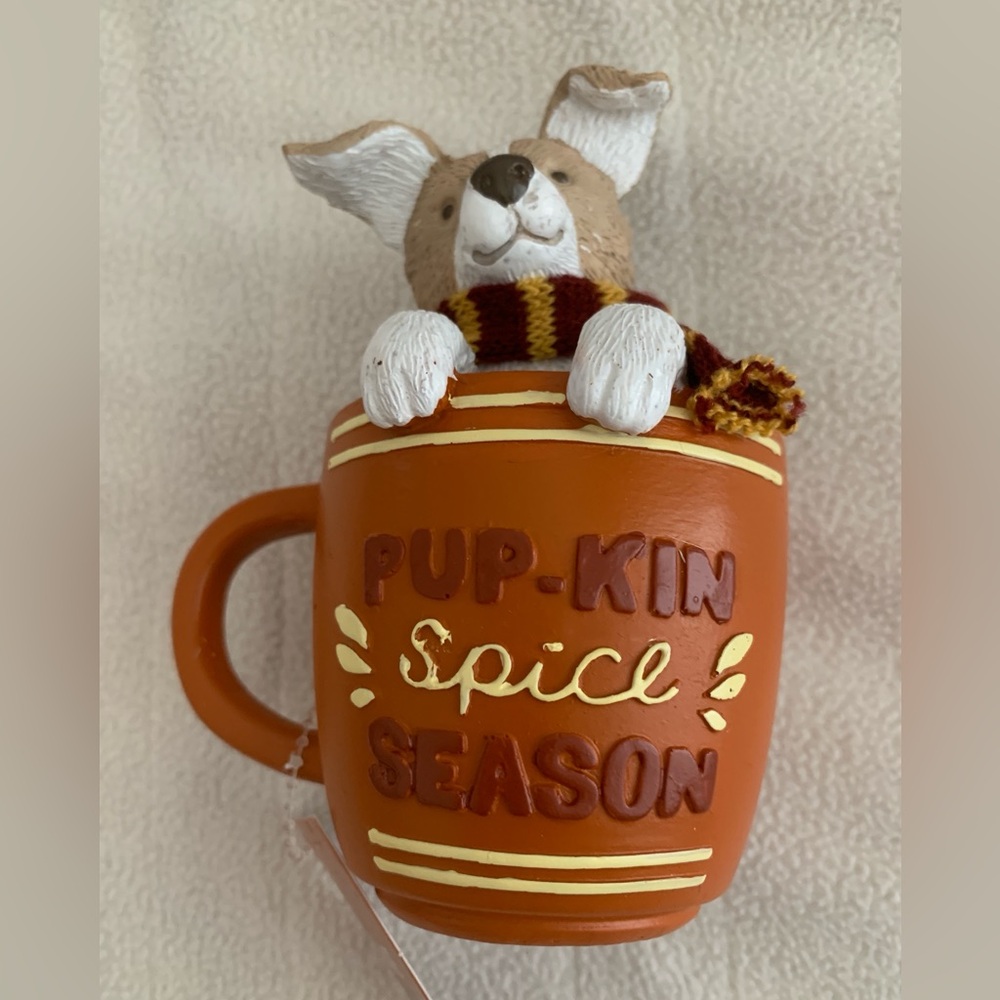 Celebrate Together Pup-kin Spice Season Dog Mug Figurine Fall Decor NWT